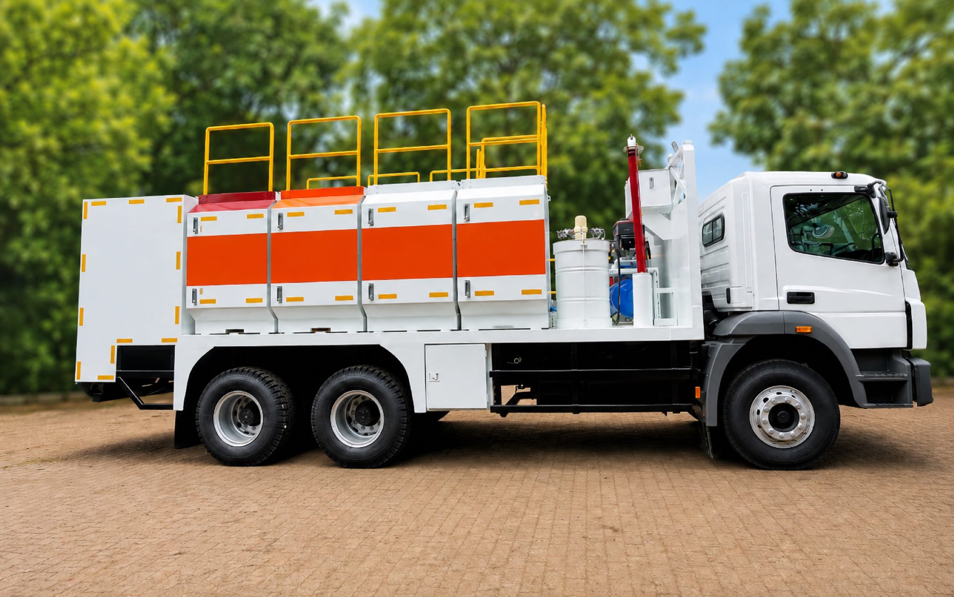 Karoseri Lube Truck Service Tambang